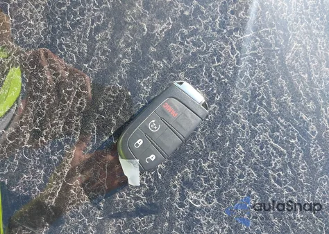 2019 Jeep Compass Limited 4X4 from USA, damaged, VIN 3C4NJDCB9KT697908